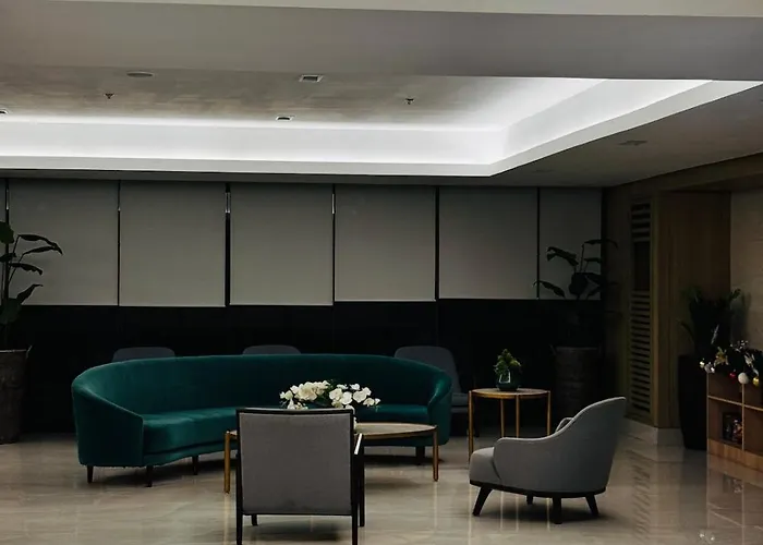 Melscape Lush 1br Unit Apartment Manila