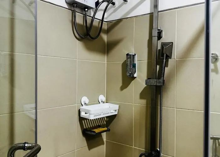 Melscape Lush 1br Unit * Manila